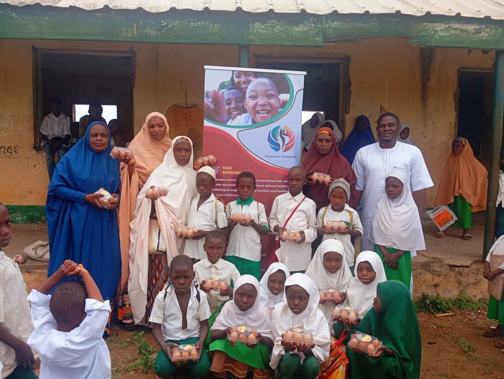 HASBIL CARE FOUNDATION SPREADS HOPE WITH EGG DISTRIBUTION TO NOMADIC PRIMARY SCHOOL STUDENTS IN&nbsp;KADUNA
